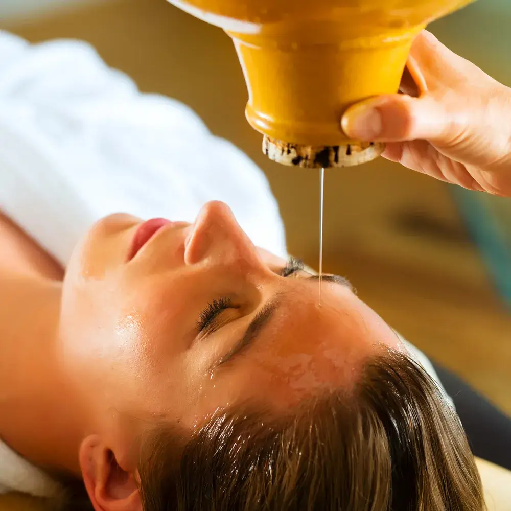 text-Patient treatment overseas under medical tourism